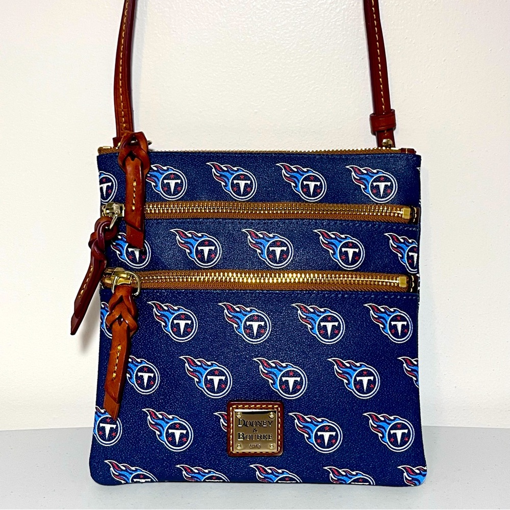 Dooney & Bourke Tennessee Titans Signature Triple Zip Crossbody